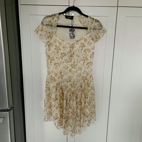 Corset shaped flare floral dress - Picture 1 of 3